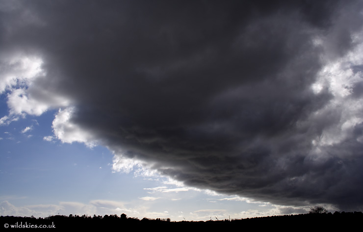 Gust front