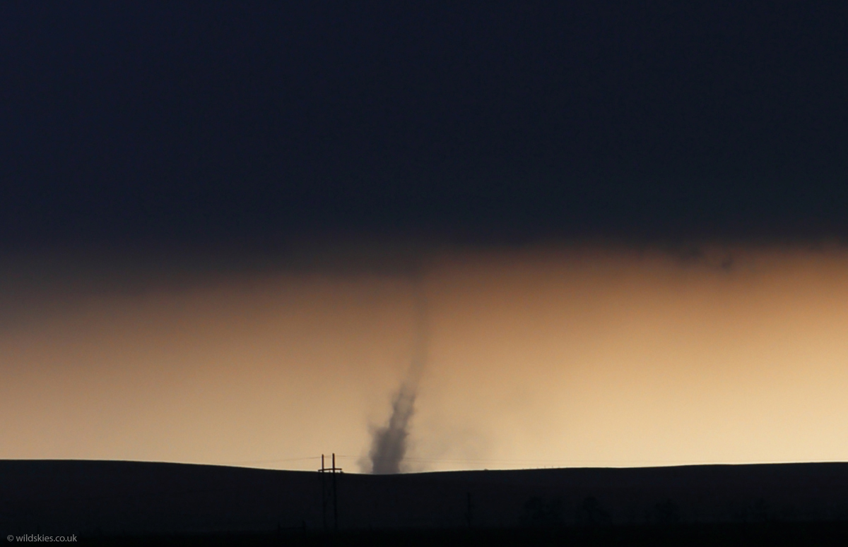 Landspout