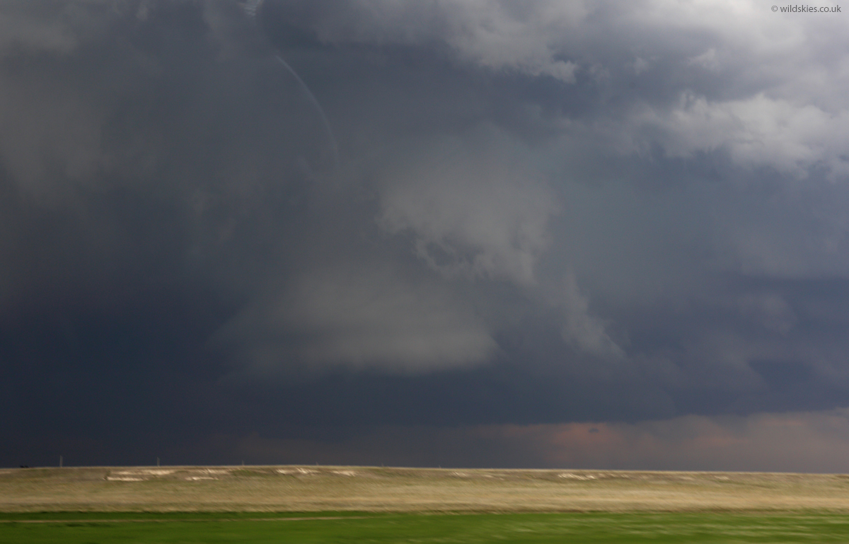 Wall cloud