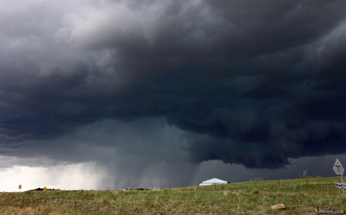 Wall cloud